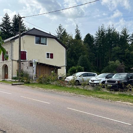 L'Hotel Enfonce, Chambres D'Hotes Le Val-dʼAjol Exteriér fotografie